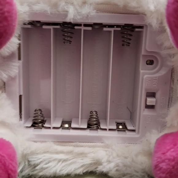 Zuru Pets Alive Booty Shaking Dancing Llama - Picture 6 of 6